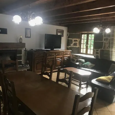 Nyaraló La De Marie Brommat